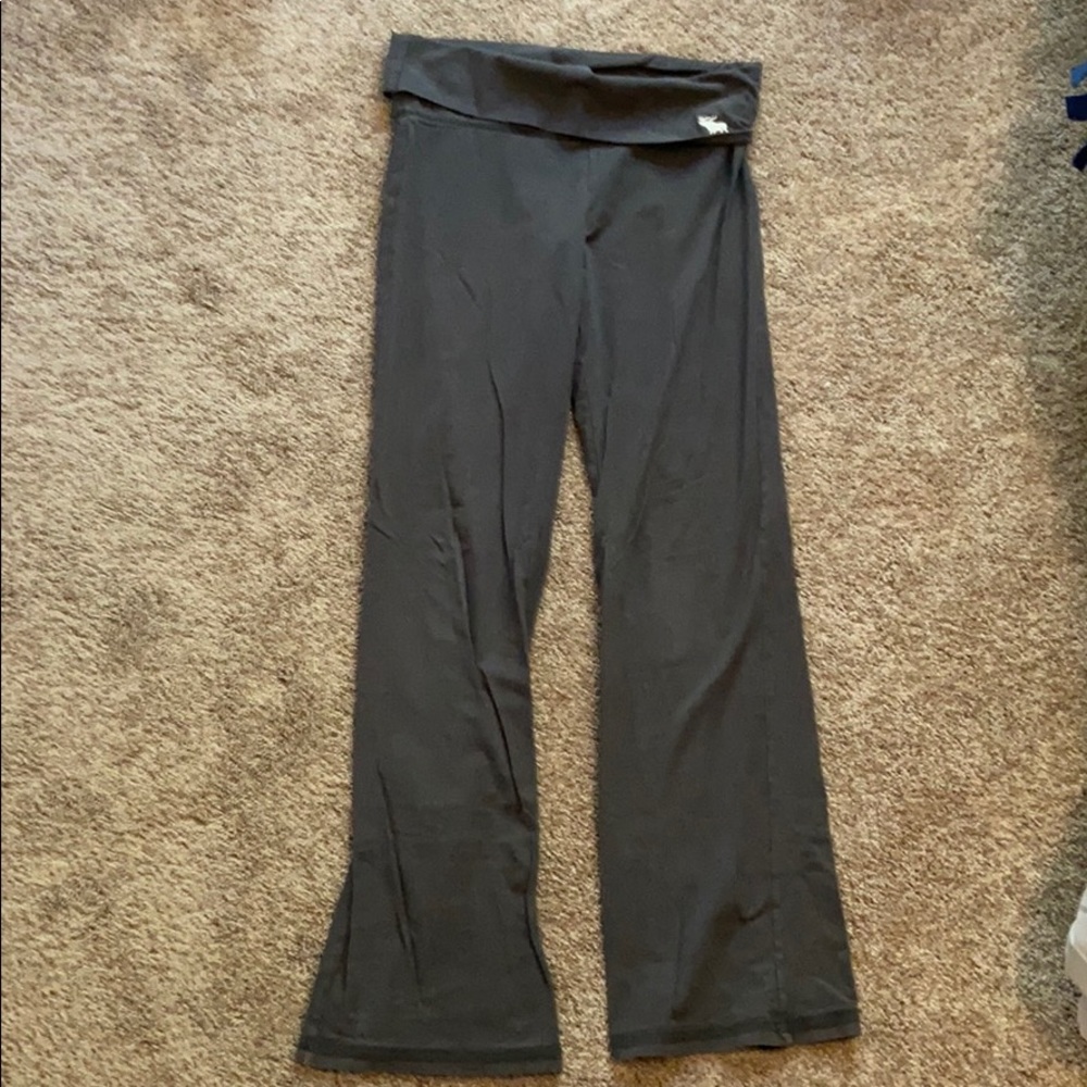 Abercrombie Leggings.